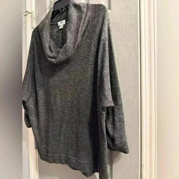 Old Navy Cowl Neck in dark gray has a sheer look to it, I would wear  camisole - Picture 8 of 8